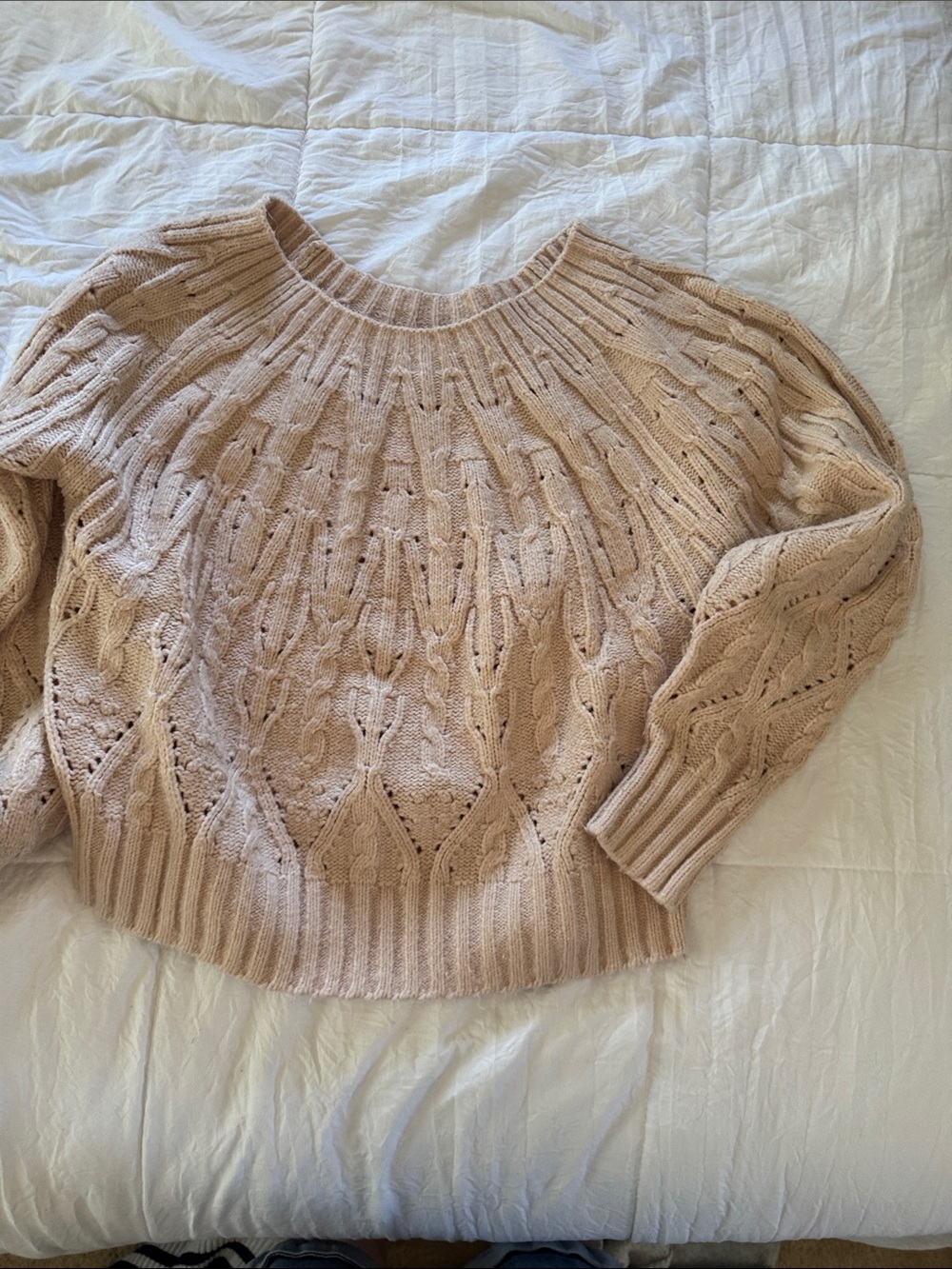 White House Black Market Blush Cable Knit Scoop Neck Sweater